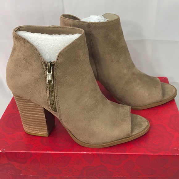 Carlos Santana suede jade flax 7.5 M ankle boot - Picture 3 of 5